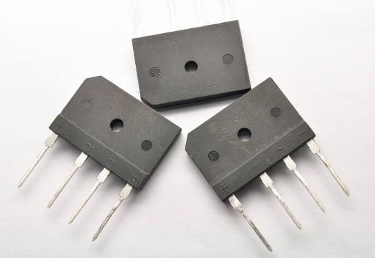 整流橋堆34副本.jpg 整流橋堆34副本.jpg